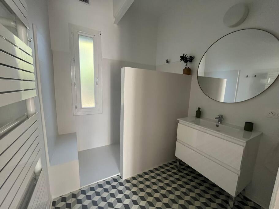 La Maison De Camille Climatisation Parking Prive Wifi Carcassone Exterior photo