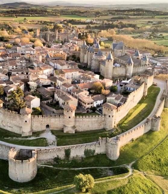 La Maison De Camille Climatisation Parking Prive Wifi Carcassone Exterior photo